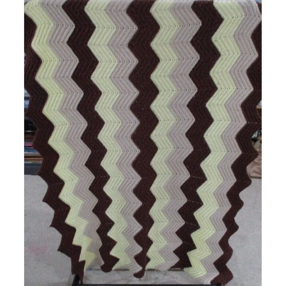 Vintage Chevron ZigZag Afghan Grannycore Throw Blanket‎ Brown Yellow Tan 40x72